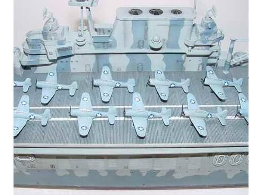 Amazon | トランペッター 1/350 米海軍 空母 CV-8 ホーネット